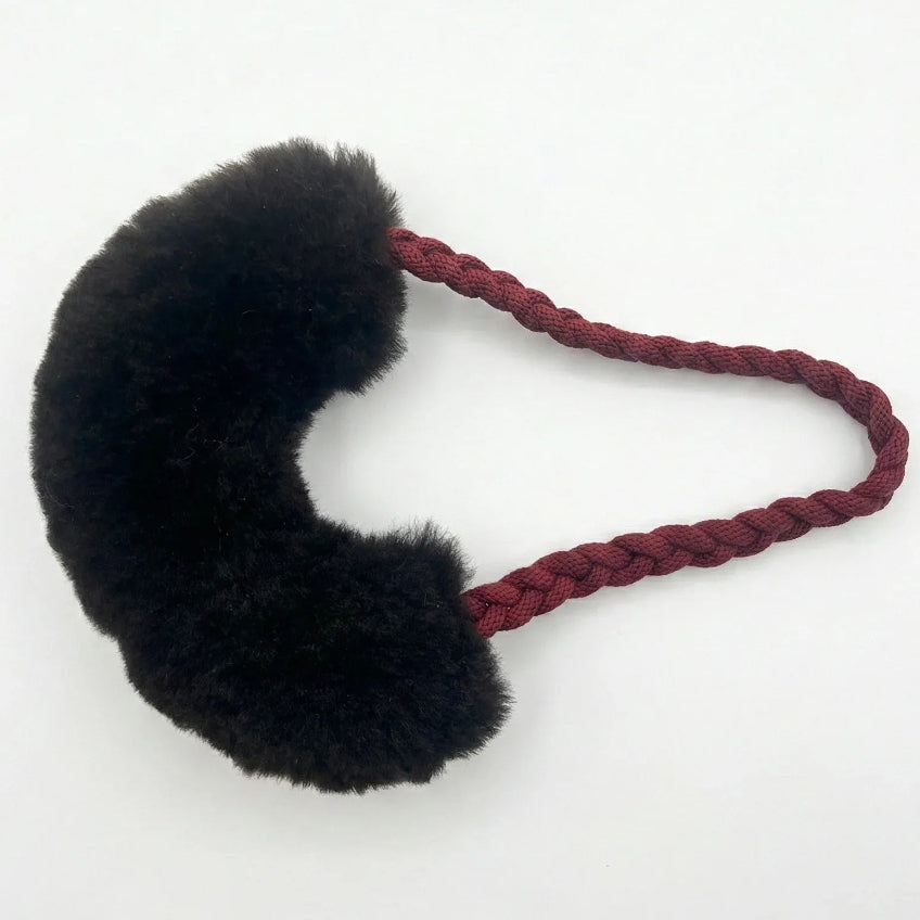 The Wool Tug Toy — Black