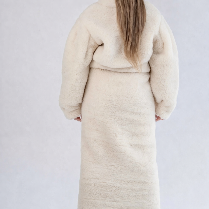 The Woolen Cropped Jacket — White