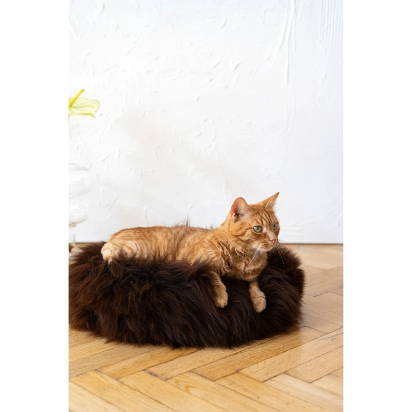 Round Natural Sheepskin Bed - Brown-1
